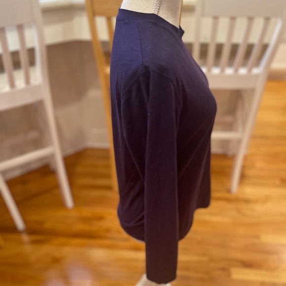 💜 5 for $25 or 3 for $18 Champion purple long sleeve shirt - Picture 4 of 6